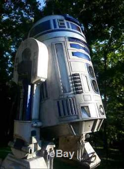 1 STAR WARS prop LUKE SKYWALKER'S Droid R2 D2 Head moves lights NICE