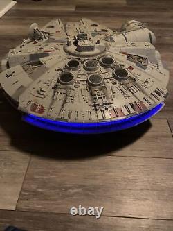 2008 Massive 2.5' Star Wars Legacy Collection MILLENNIUM FALCON Works read
