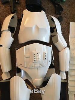ANOVOS Star Wars Stormtrooper Full Wearable Armor and Helmet Cosplay Kit