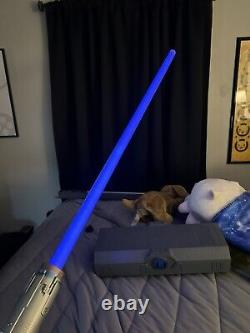 Ben Solo Disney Star Wars Galaxy's Edge Legacy Lightsaber Hilt (RETIRED)