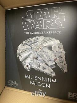 EFX Collectibles Star Wars V The Empire Strikes Back Millennium Falcon Die Cast