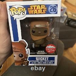 Funko Pop Star Wars Flocked Wicket #26 Fugitive Toys Exclusive IN Protector