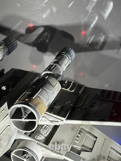 HUGE Lighted EFX Star Wars Luke Skywalker Red Five X Wing SIGNED by Mark Hamill