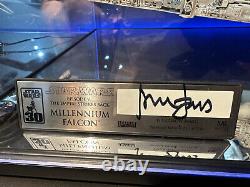HUGE Master Replicas Star Wars Millennium Falcon signed by Harrison Ford RARE