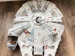 Hasbro Star Wars 2008 Legacy Collection Millenium Falcon INCOMPLETE Works