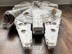 Hasbro Star Wars 2008 Legacy Collection Millenium Falcon INCOMPLETE Works