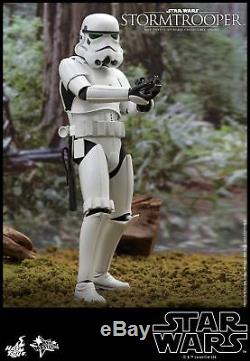 Hot Toys Star Wars 1/6th scale Stormtrooper Collectible Figure MMS514