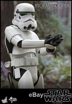 Hot Toys Star Wars 1/6th scale Stormtrooper Collectible Figure MMS514