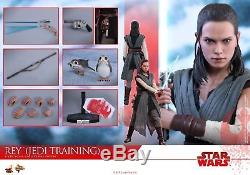 Hot Toys Star Wars The Last Jedi 1/6th Rey (Jedi Training) Collectible MMS446