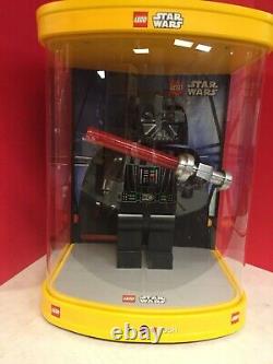 Lego Store Display Darth Vader 19 Figure In Case RARE