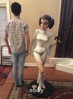 Life Size Animated Leia Monument By Gentle Giant