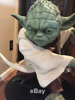 Life Size Star Wars Yoda Statue