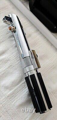 Luke Skywalker Light Saber replica from Star Wars New Hope with case and EXTRAS