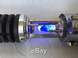 Obi-wan Kenobi Lightsaber with light up crystal chamber