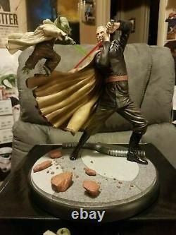 SIDESHOW Star Wars DUEL WITH DOOKU vs YODA19 Scale Statue Diorama #77/1500