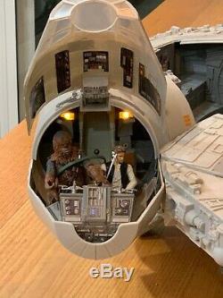 STAR WARS HASBRO Millennium Falcon The Legacy Collection