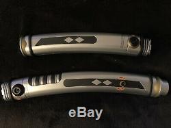 Star Wars Galaxys Edge AHSOKA TANO LightSabers with Both Blades + Maps SOLD OUT