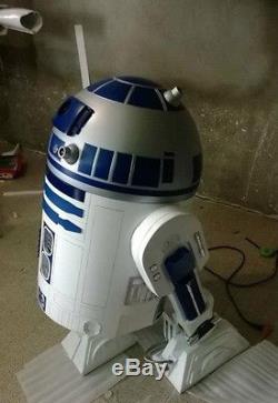 Star Wars Life Size R2D2 with lights & sounds Full Size Prop