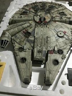 Star Wars Master Replicas Millennium Falcon Limited Edition 0054 of 1500
