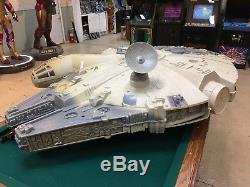 Star Wars Millennium Falcon Extraordinaire