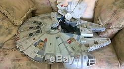 Star Wars Millennium Falcon Legacy Collection 2008 Unused Loose Complete
