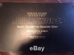 Star Wars Scout Trooper & Speeder Bike Gentle Giant