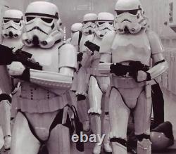 Star Wars Stormtrooper Prop Imperial Stormtroopers. LIFE-SIZE FIGURE+BLASTER