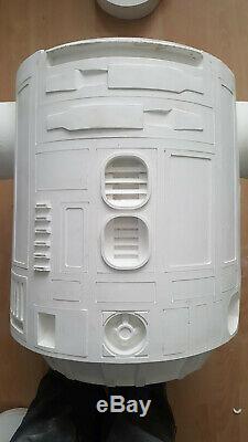 Star wars life size r2d2 prop fiberglass 11