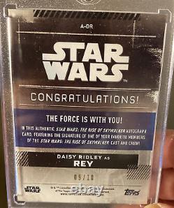 Topps Star Wars Rise Of Skywalker Series 1 Daisy Ridley Signed. 9/10